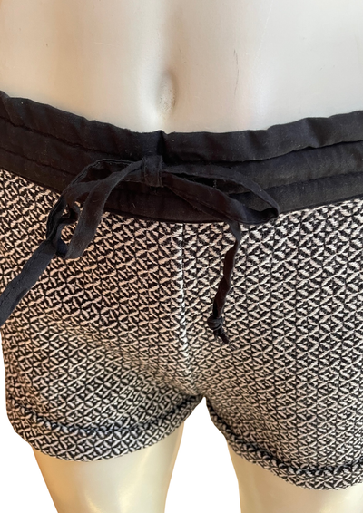 🖤🤍 Short noir & blanc en coton – Taille 38 🖤🤍