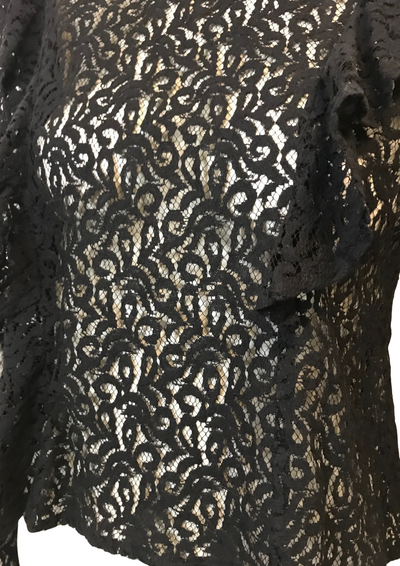 Blouse en dentelle Taille 40
