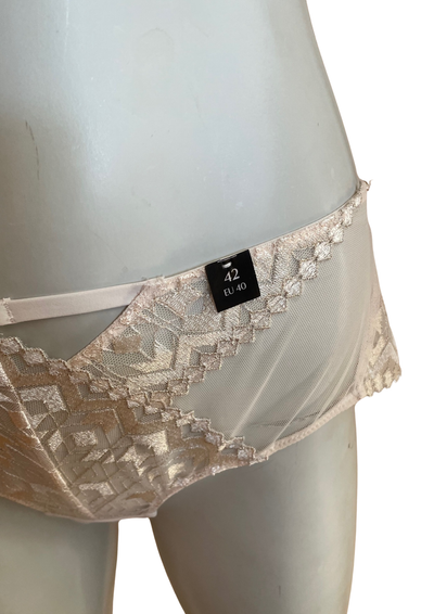 🌸 Culotte en Dentelle Irisée – Taille 42 (Neuve avec étiquette)
