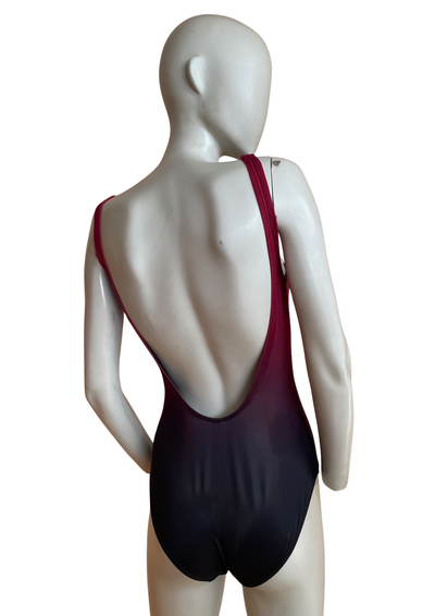 🖤 Maillot de bain graphique – Squelettes Amoureux – Taille 36