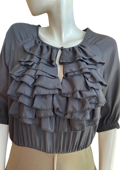 🖤💚 Robe bicolore – Haut noir à volants & jupe crayon kaki Taille 40 🖤💚