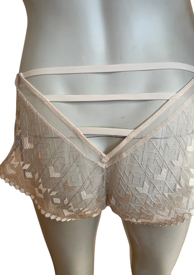 🌸 Culotte en Dentelle Irisée – Taille 42 (Neuve avec étiquette)