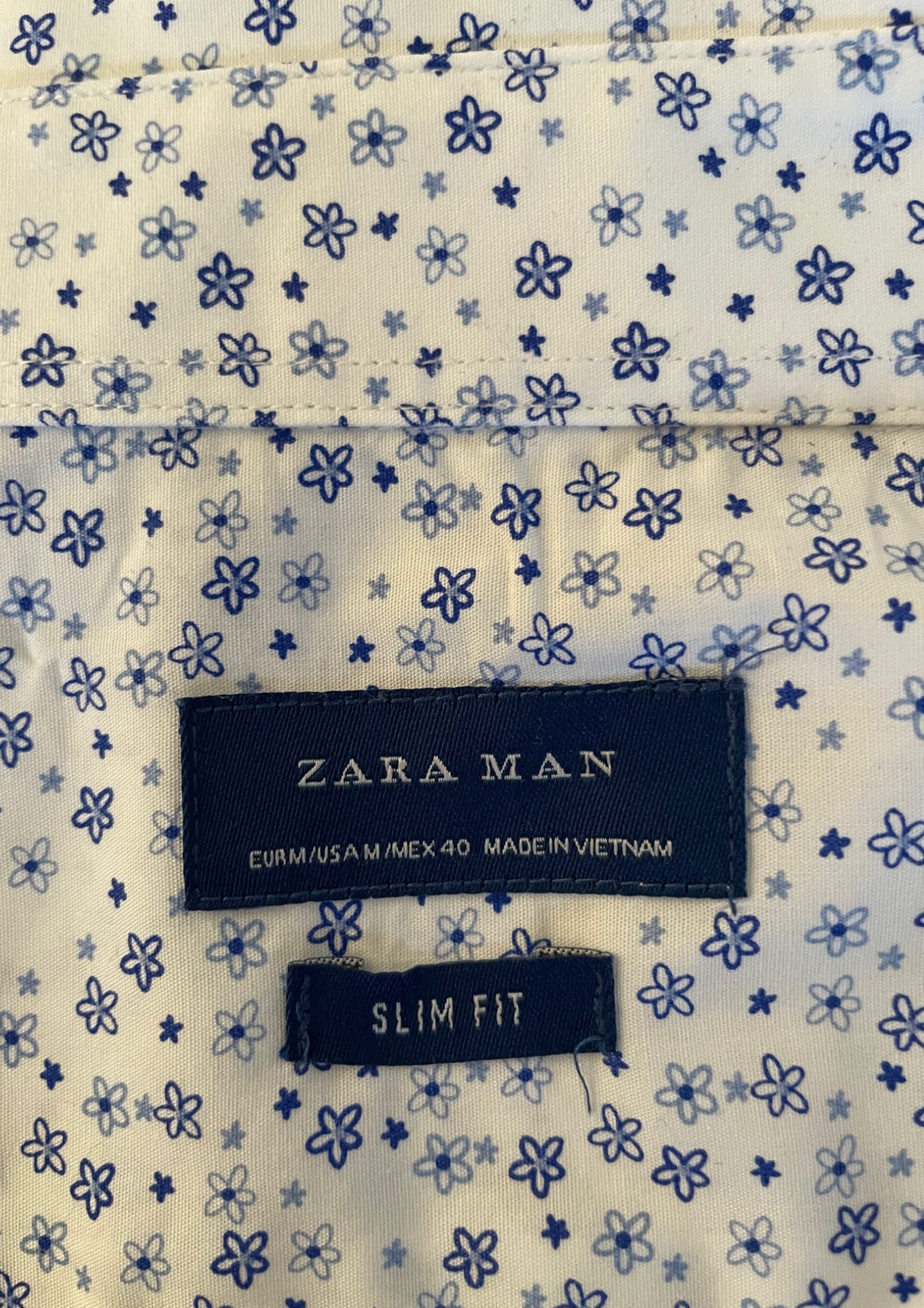 🌟 Chemise à motifs floraux Taille M 🌟