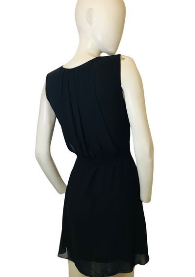Robe Plissée Noire – Taille 36 🖤✨