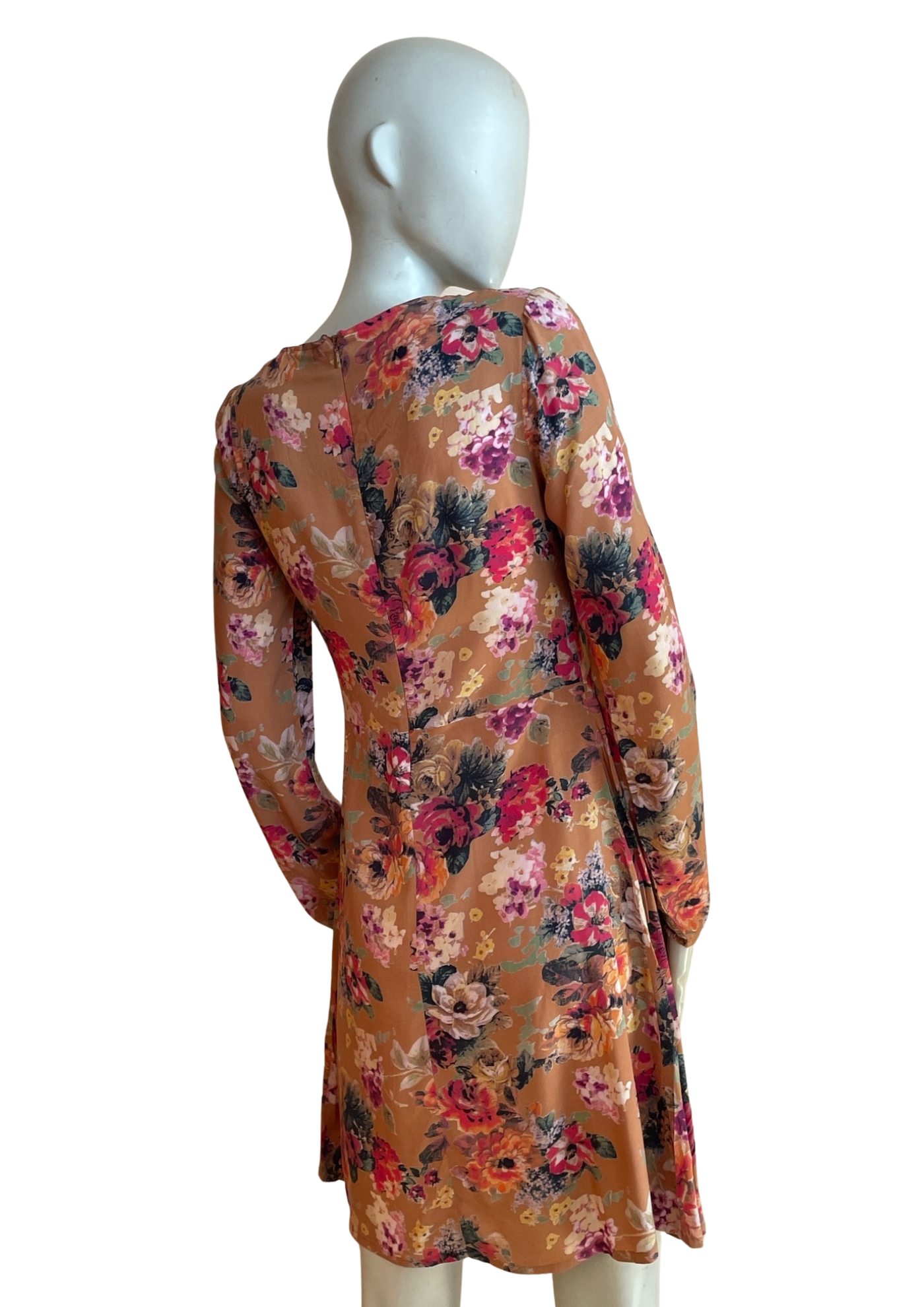 🌸 Robe fleurie décolleté V – 🌿 Taille 36