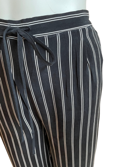 🌟 Pantalon rayé Taille 40 🌟