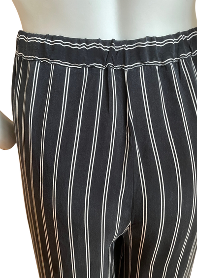 🌟 Pantalon rayé Taille 40 🌟