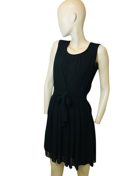 Robe Plissée Noire – Taille 36 🖤✨