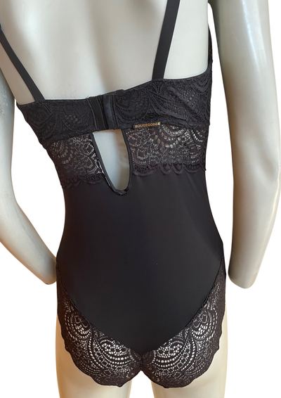 🖤 Body en dentelle noir 90 E (Neuf) 🖤