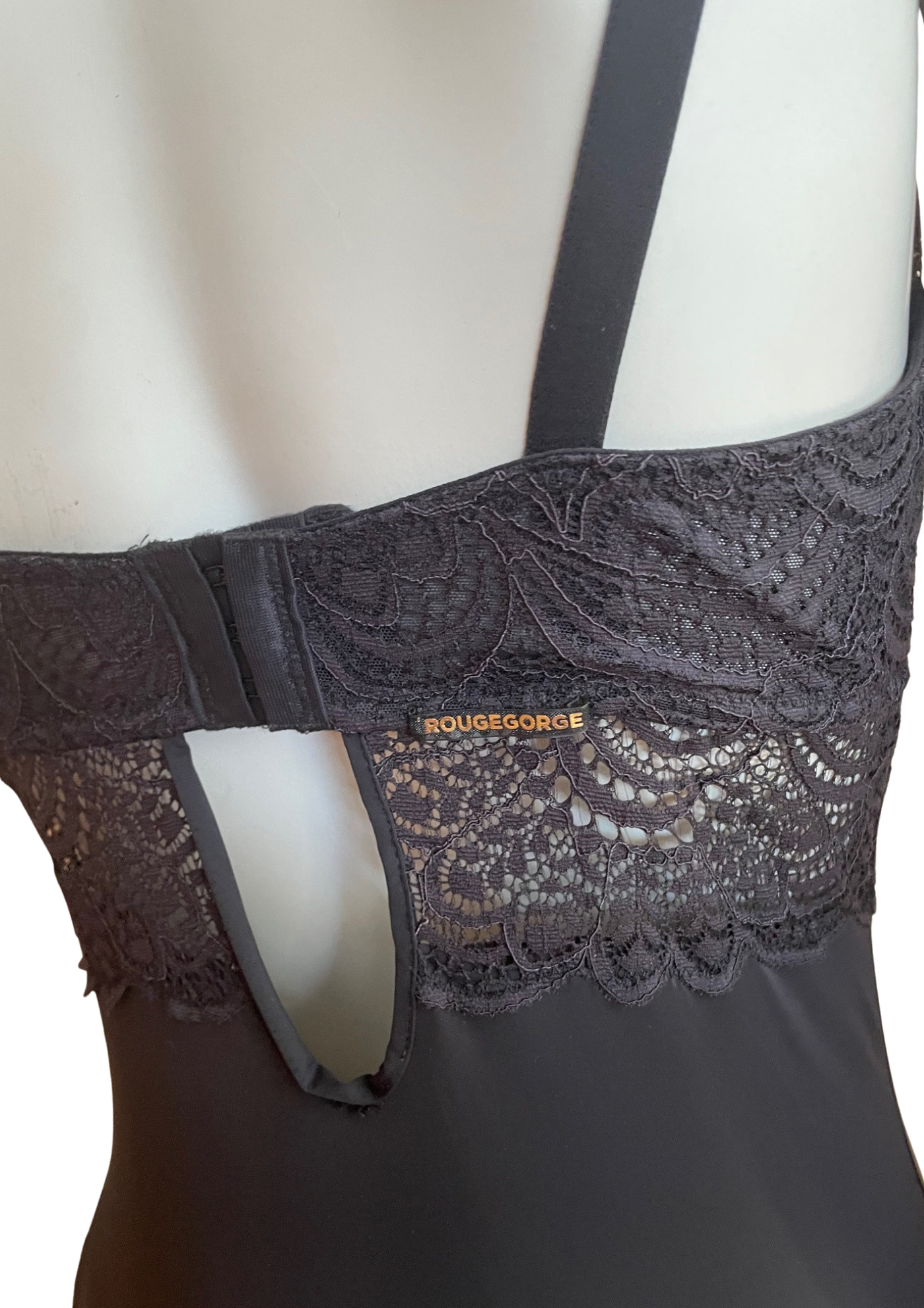 🖤 Body en dentelle noir 90 E (Neuf) 🖤