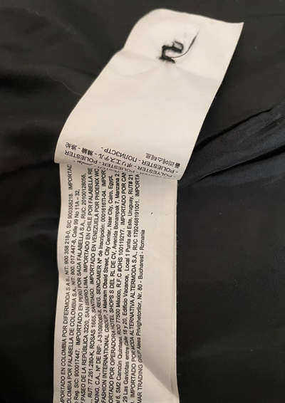 🖤 Manteau noir brodé – Élégance et originalité Taille 34 🌸✨