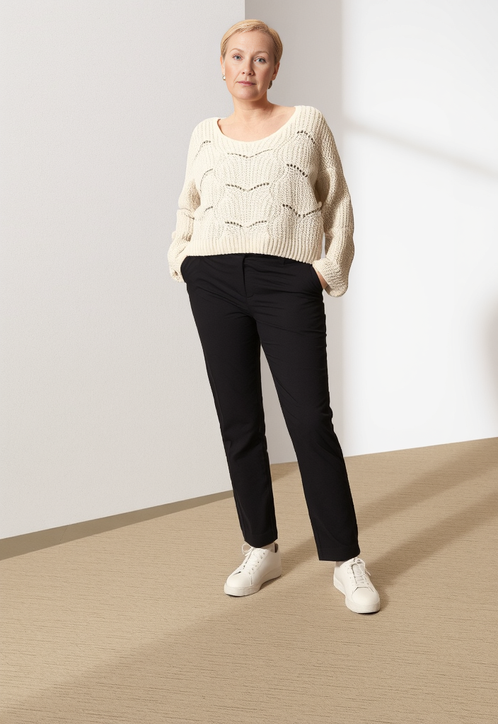 🌟 Pull en laine ajouré Taille 44 🌟