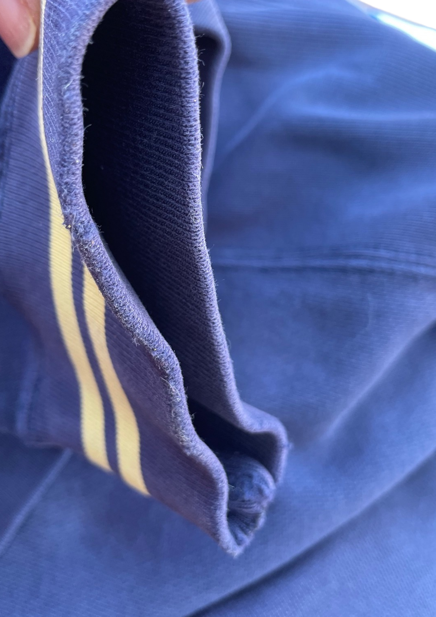 🎉 Sweat à capuche Taille M 🎉