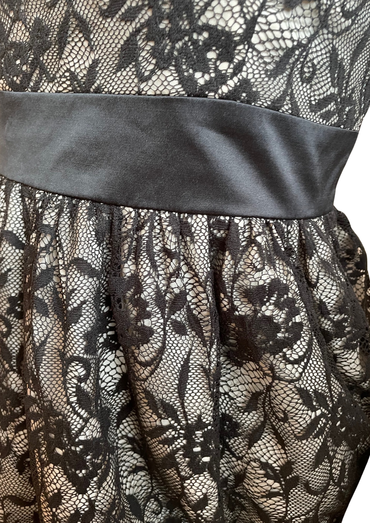 👗 Robe bustier en dentelle noire Taille 38 👗