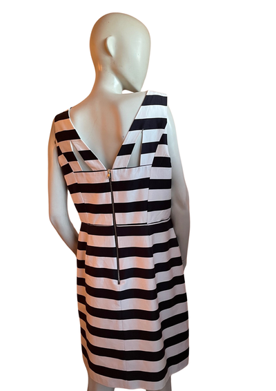 🌟 Robe à rayures élégante Taille 42 🌟