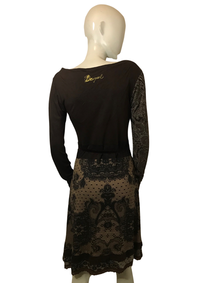 🌸 Robe élégante à motifs Taille 38 🌸