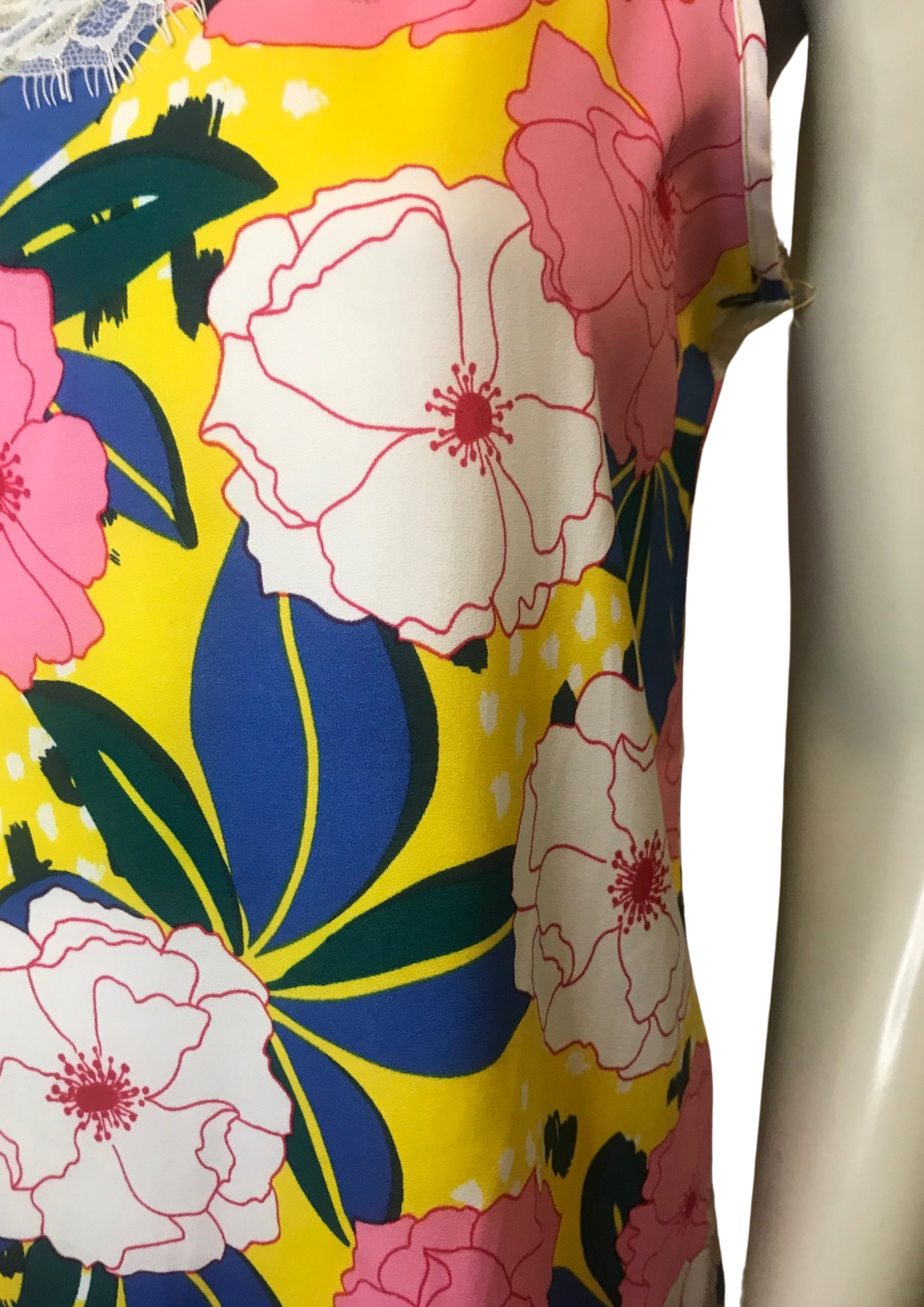 🌸✨ Top caraco imprimé floral & dentelle – Taille 36 🌟