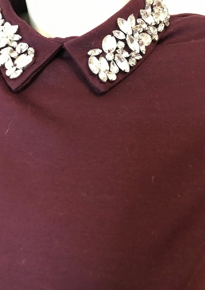 💎 Robe élégante avec col orné Taille 40 💎