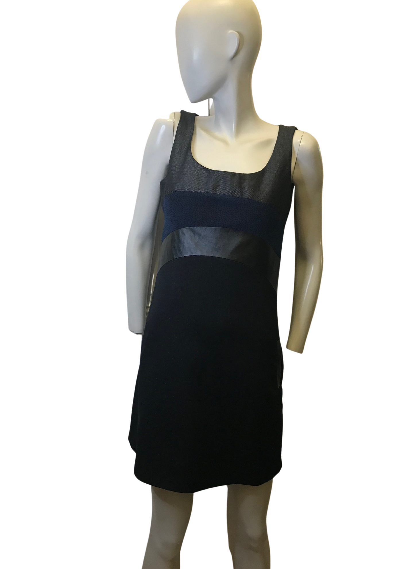 Robe empiècement simili cuir Taille 36