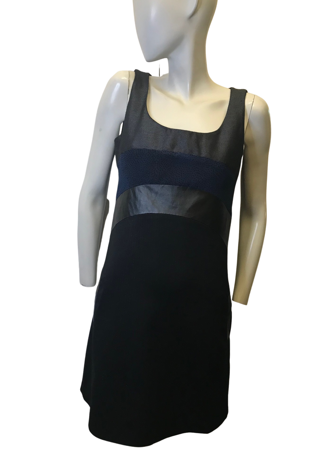 Robe empiècement simili cuir Taille 36