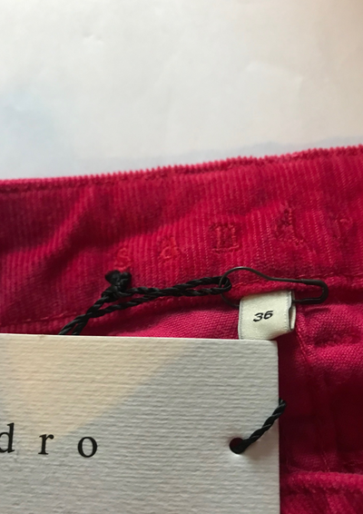 Pantalon en velours côtelé Taille 36 (neuf)
