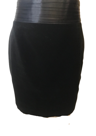 Jupe en velours empiècement satin Taille 38
