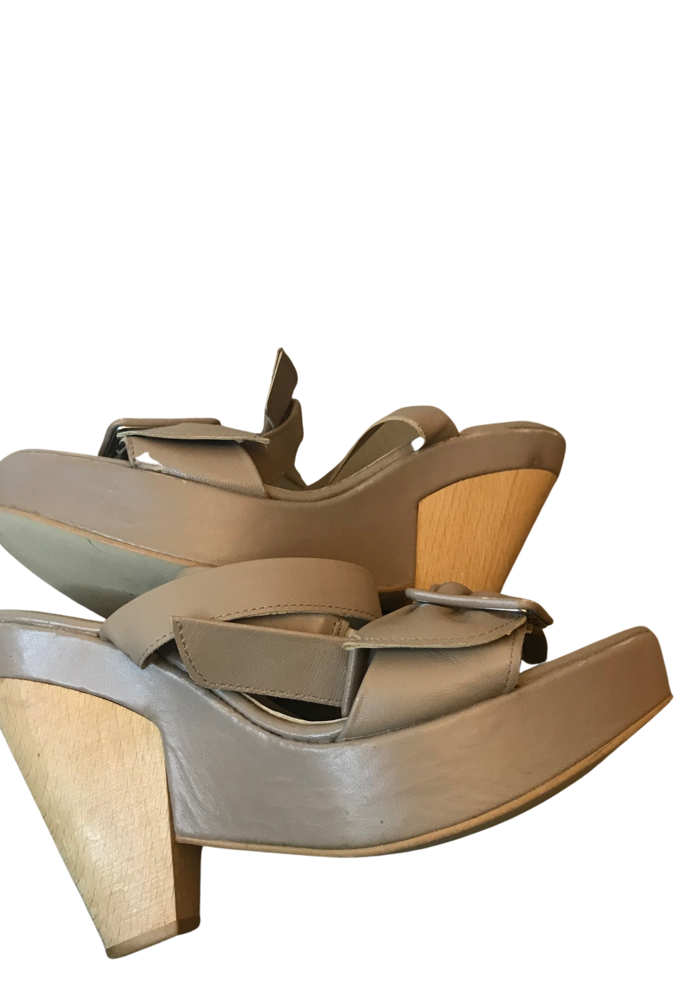 Sandales compensées en cuir vegan Pointure 38