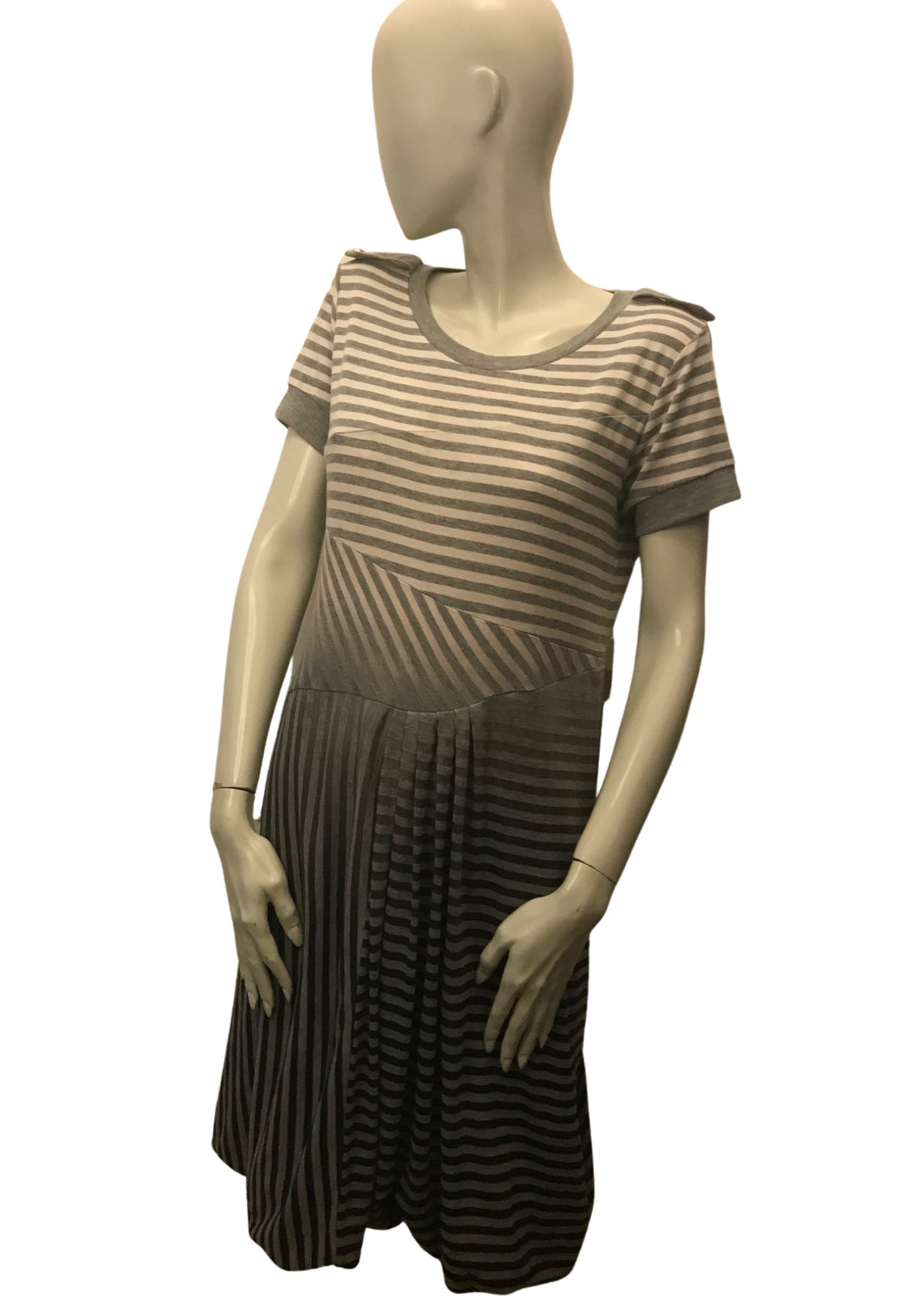Robe rayée Taille 40