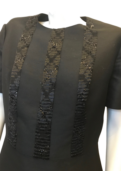 Robe courte pailletée Taille 42