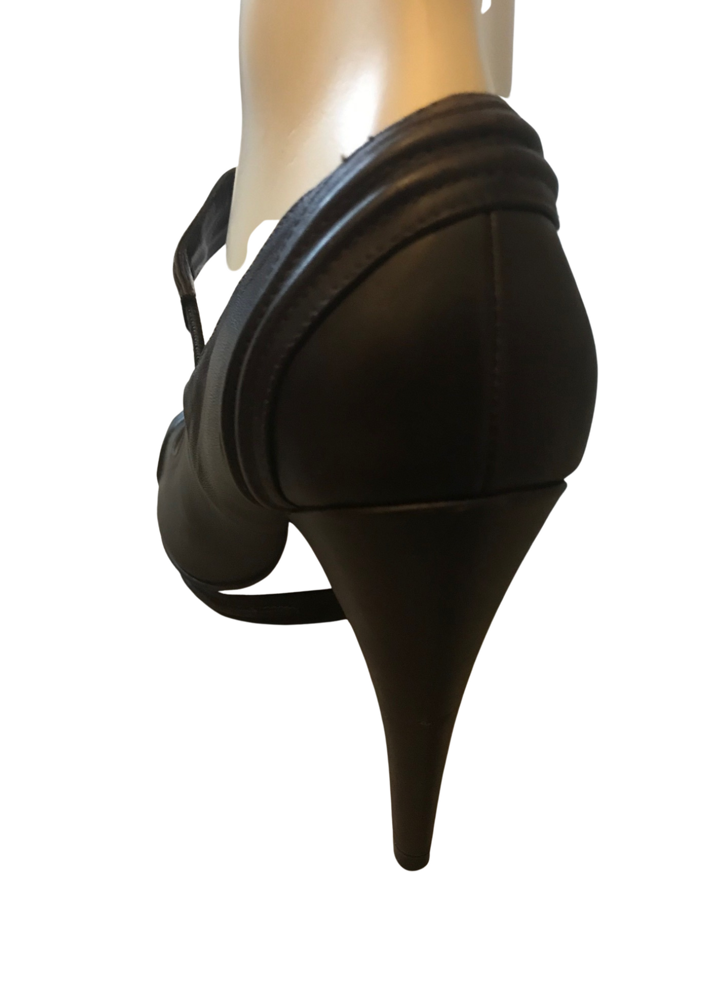 Escarpins en cuir open toe Pointure 39