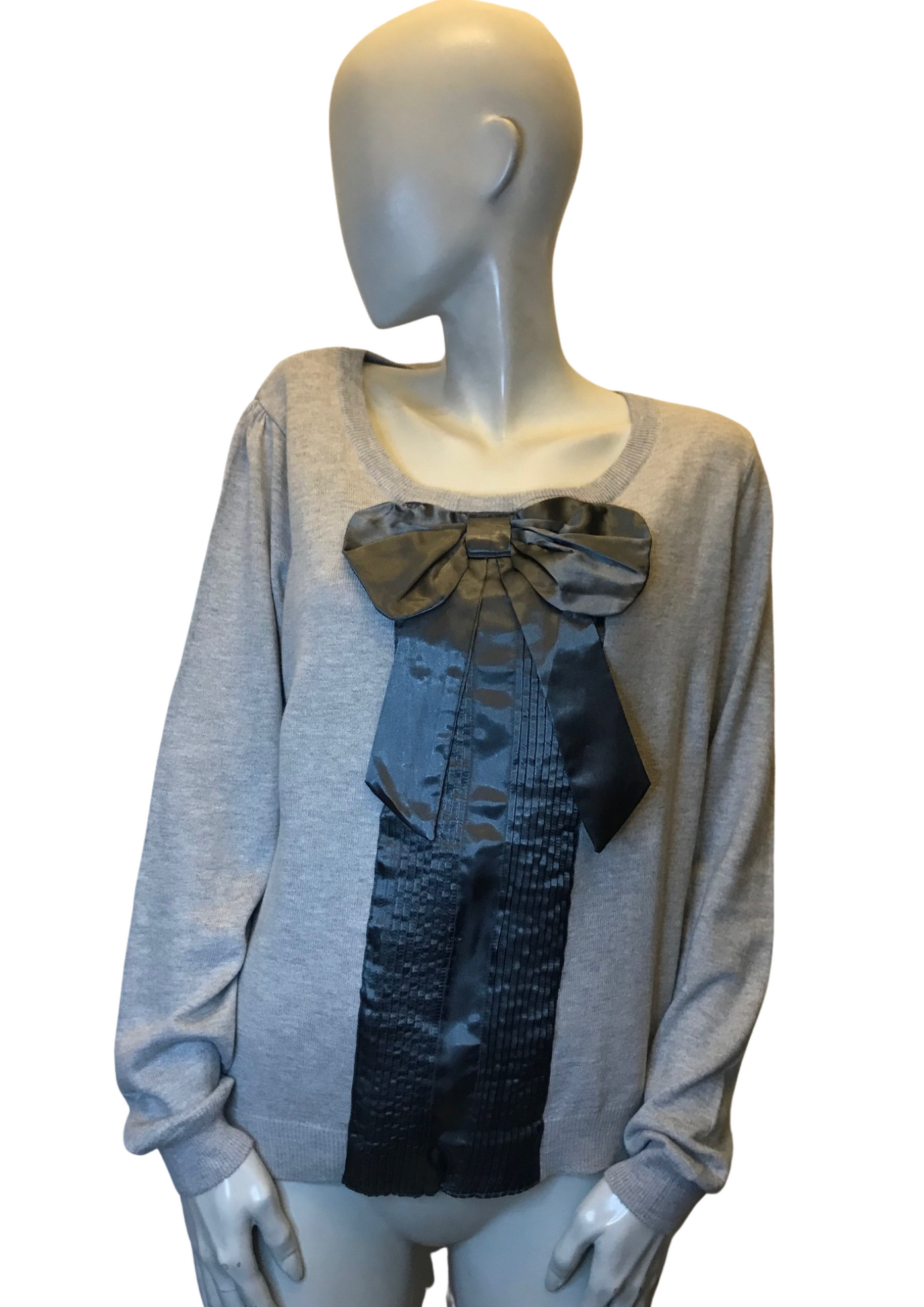 Pull gris à nœud Taille 46