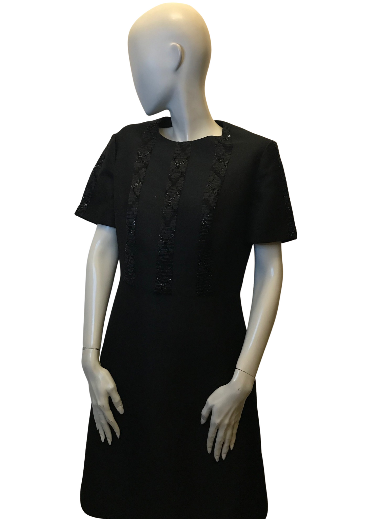 Robe courte pailletée Taille 42