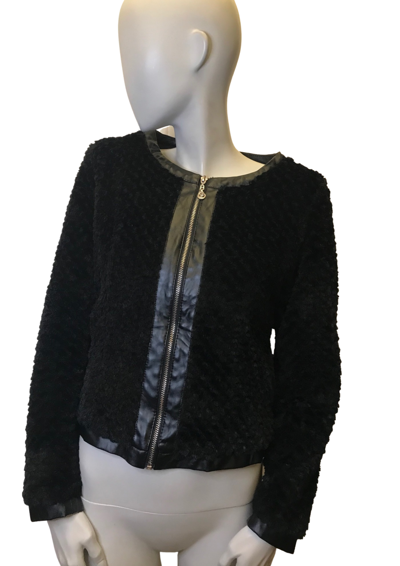 Blouson en fausse fourrure Taille 40