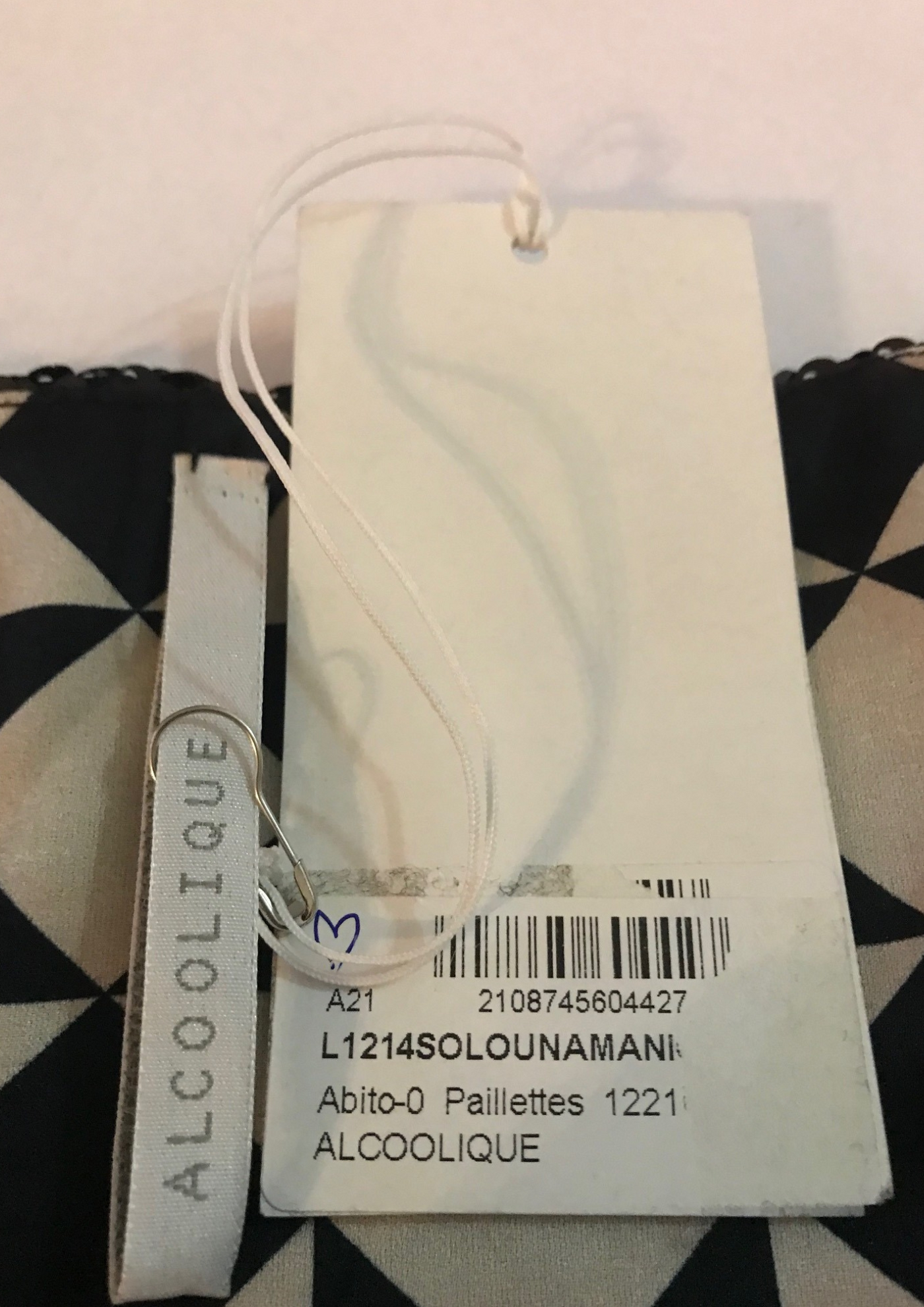 Robe à sequins Taille 34 (neuve)