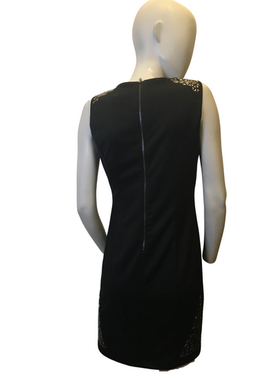 Robe noire cloutée Taille 38