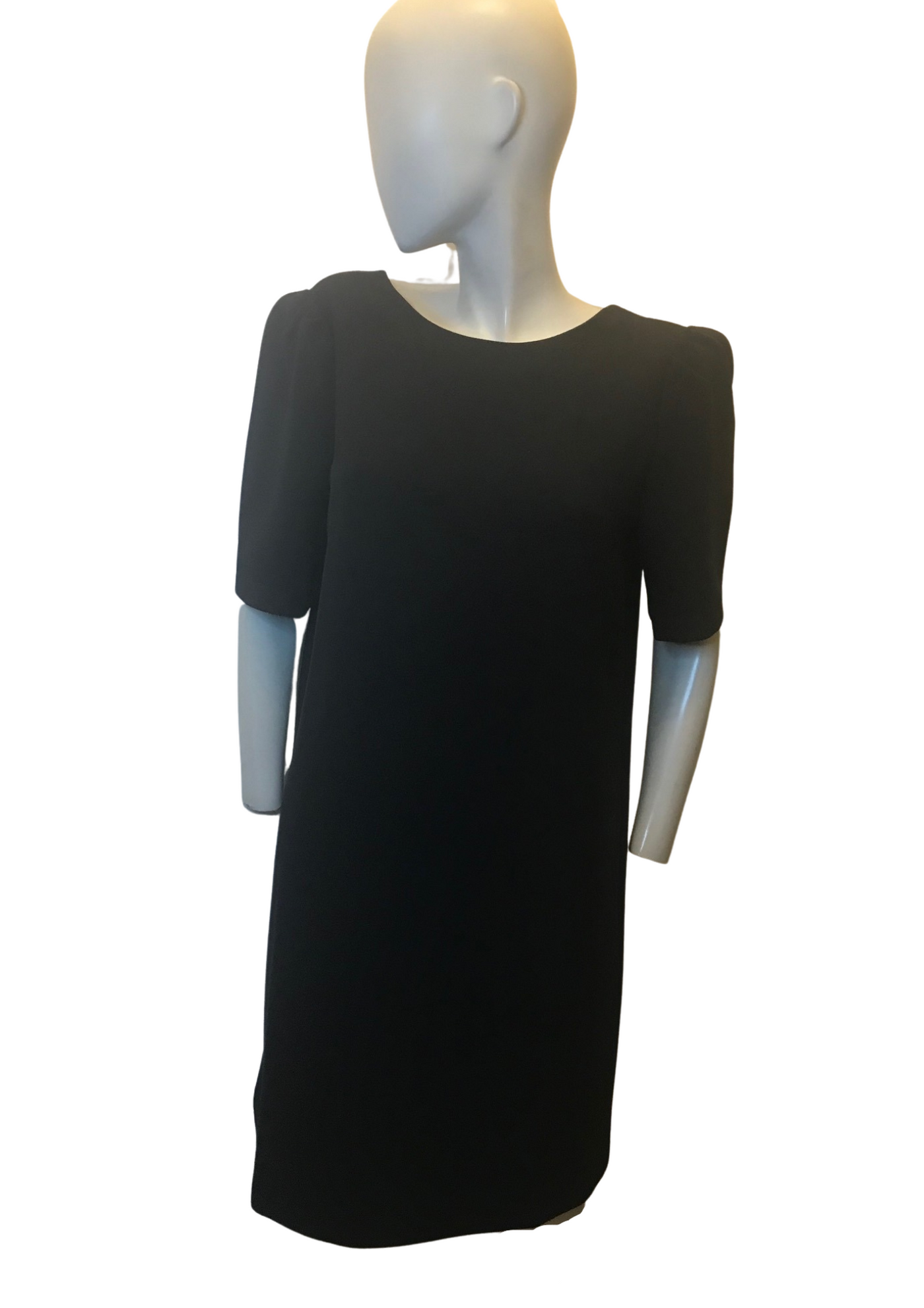 Robe noire manches bouffantes Taille 38