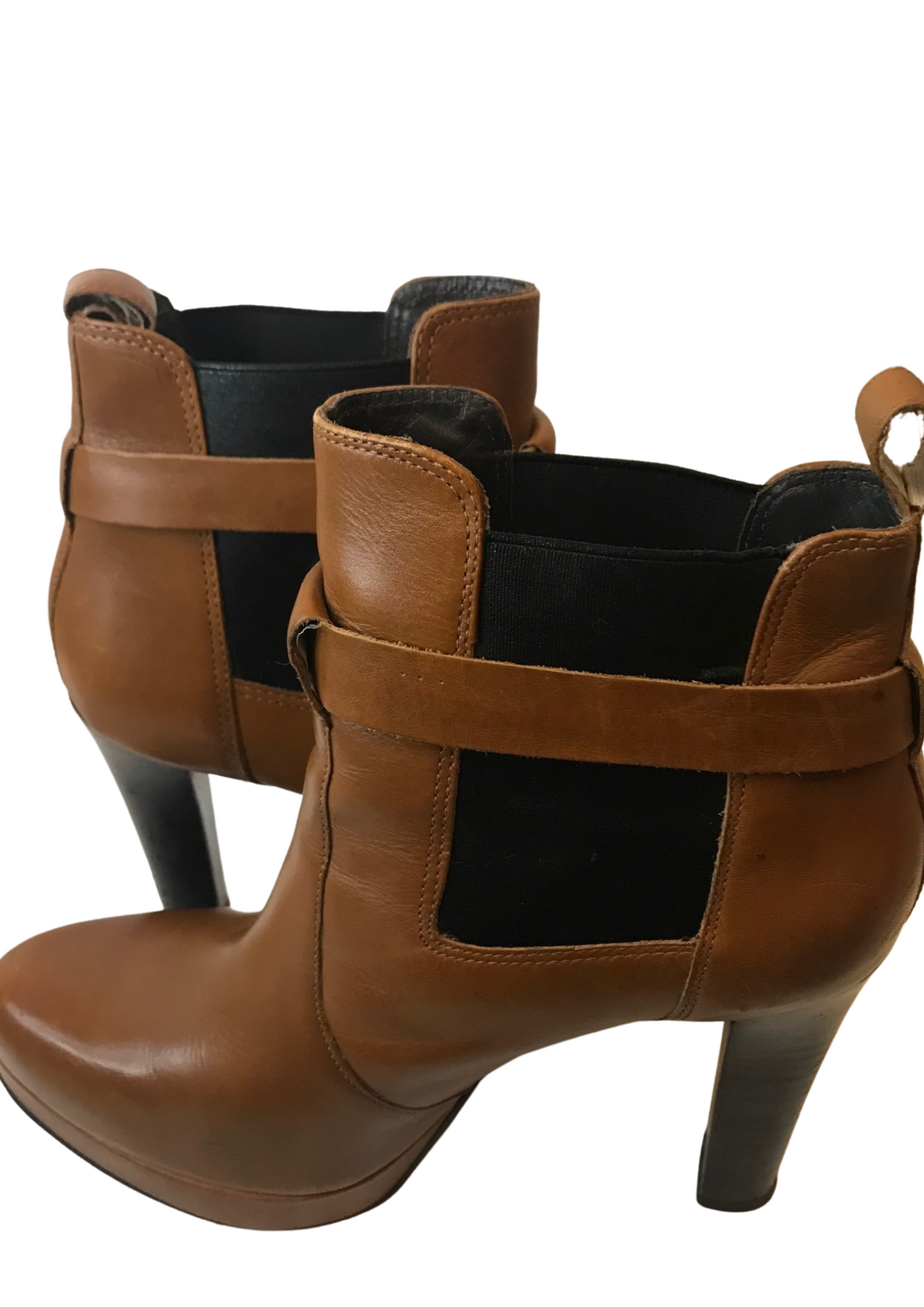 Boots en cuir cognac Pointure 38