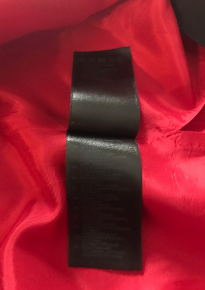 Jupe rouge à plis creux Taille 40