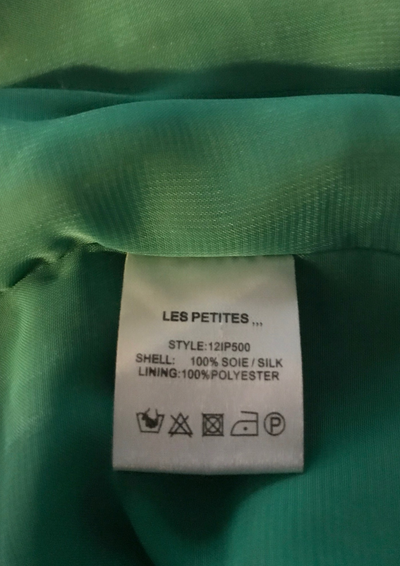 Top en soie et sequins Taille 36