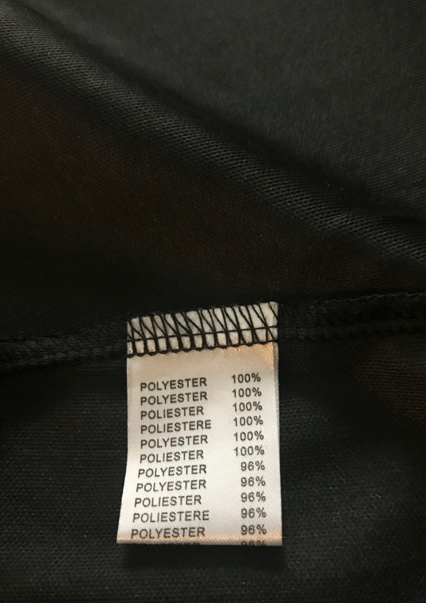 Jupe en guipure bleu dur Taille 38 (neuve)