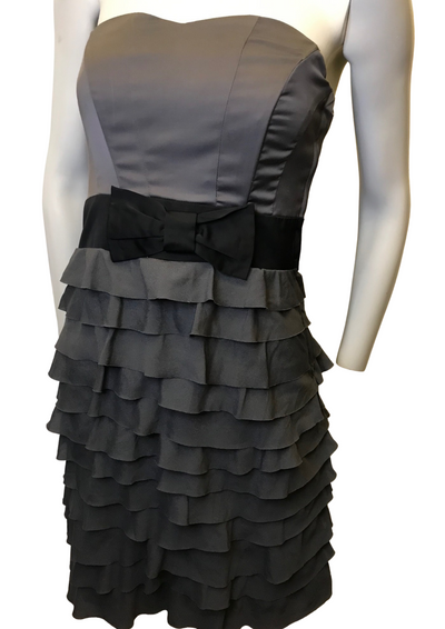 Robe bustier à volants Taille 36