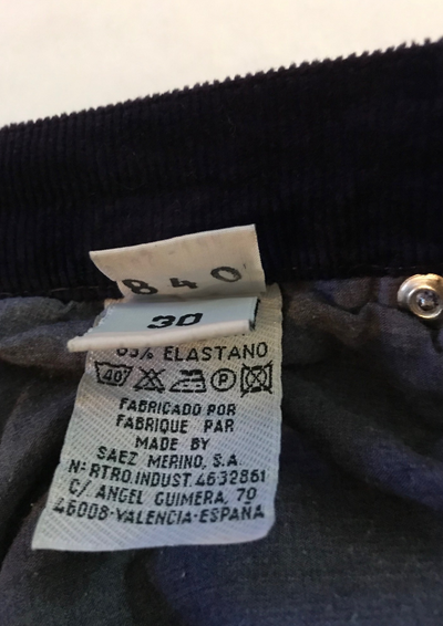 Jean en velours côtelé Taille 36