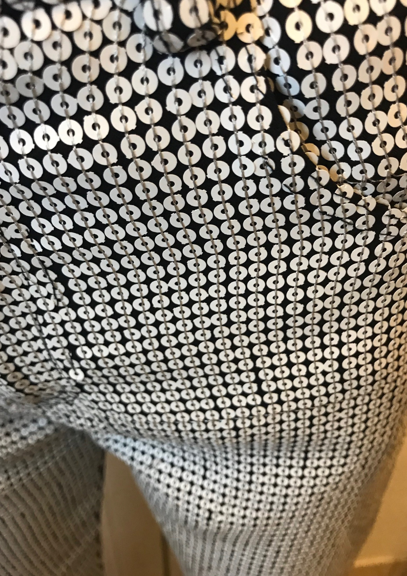 Pantalon slim à sequins Taille 36 (Neuf)