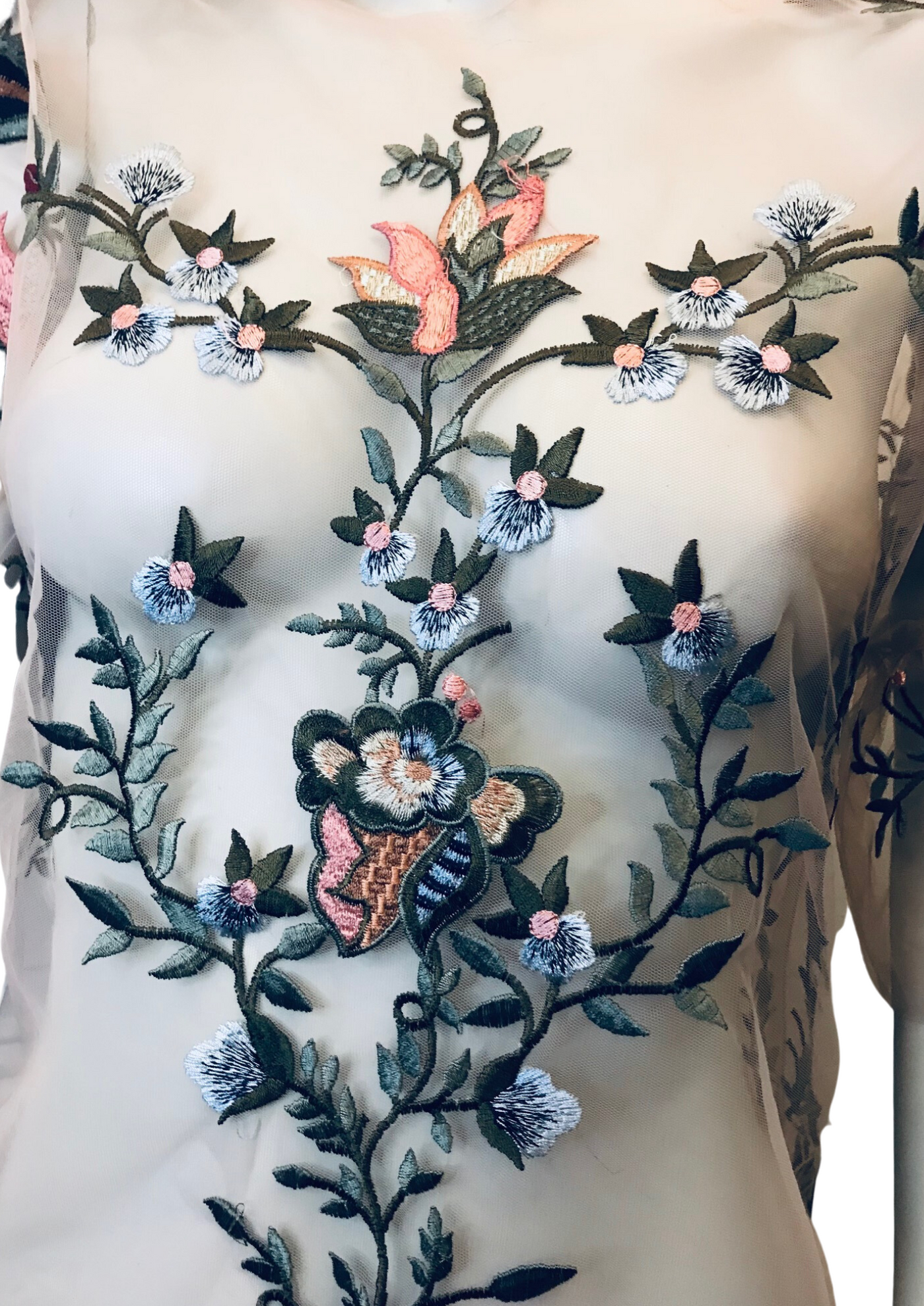 Blouse à broderies Taille 42
