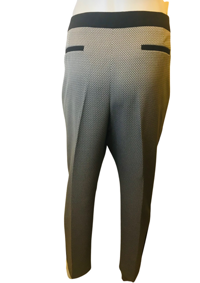 Pantalon à motifs bandes sur les côtés Taille 48