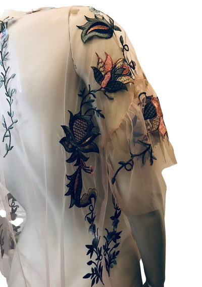 Blouse à broderies Taille 42