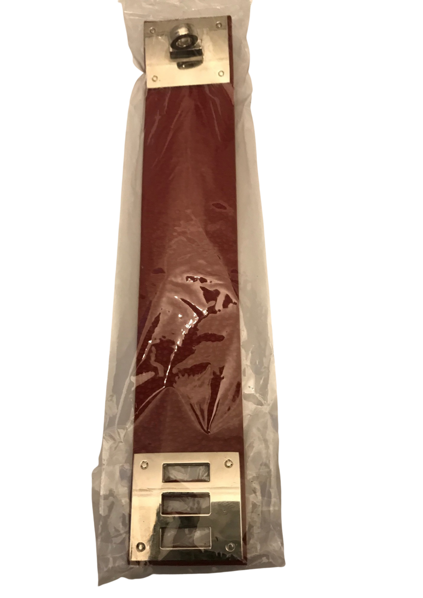 Bracelet bordeaux en cuir (neuf)