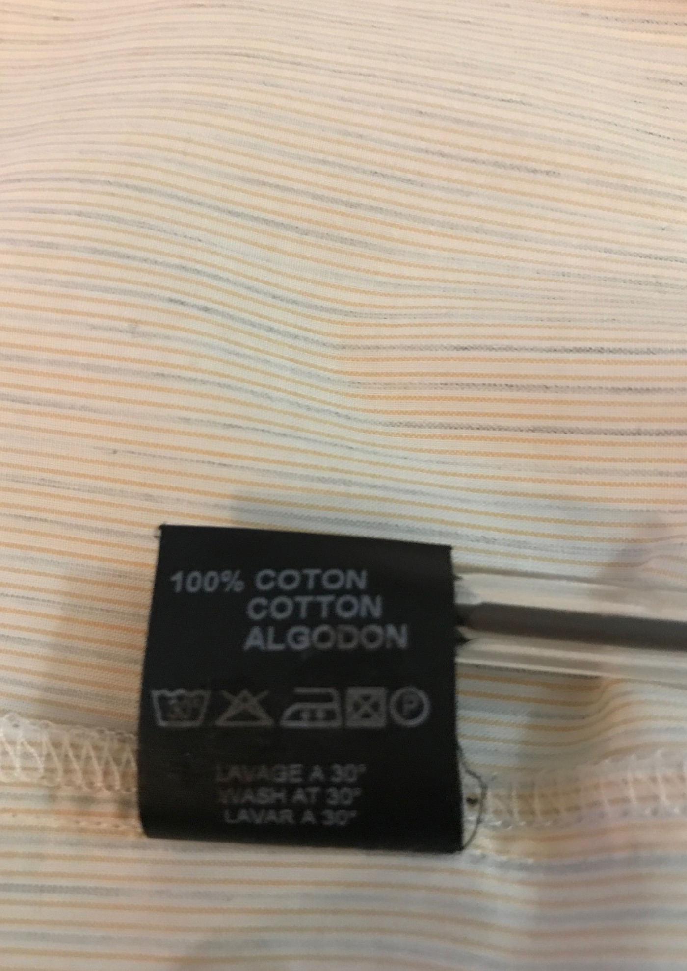 Chemise à fines rayures Taille 36