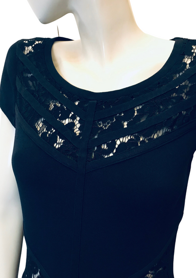 Robe empiècement dentelle Taille 40