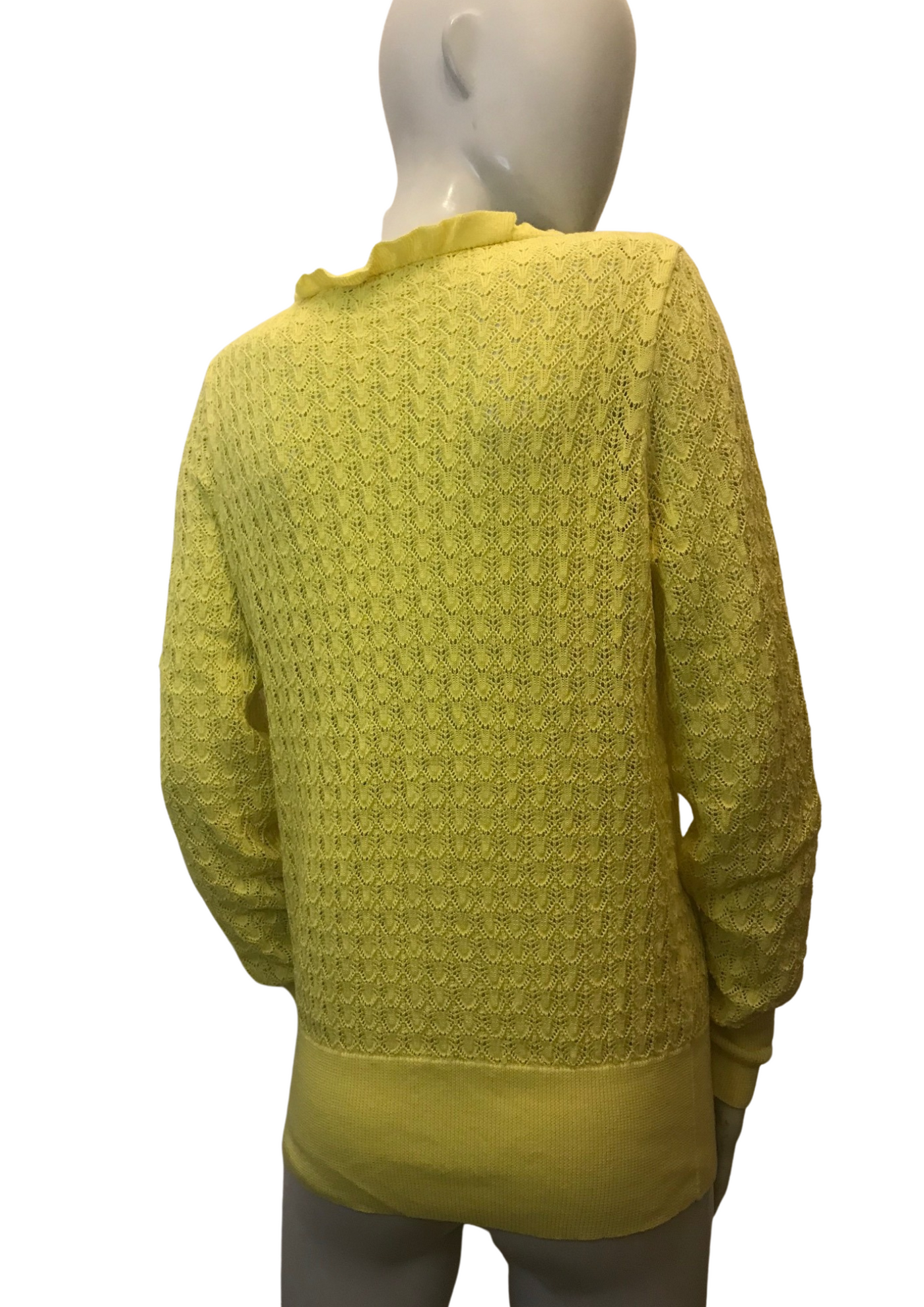 Pull en guipure Taille 40 (neuf)